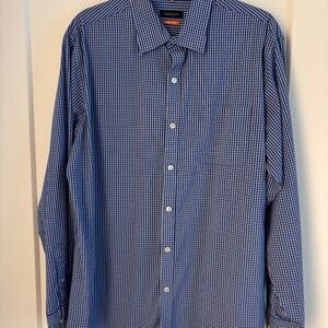 Van Heusen Traveler Blue Button Down Large Long Sleeve 16-16.5